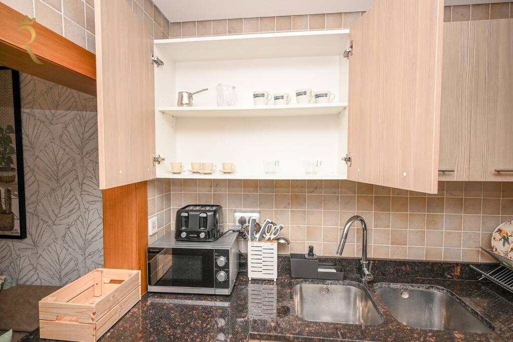 Yas Natura Bliss 1Br Apartment Abu Dhabi Exterior photo